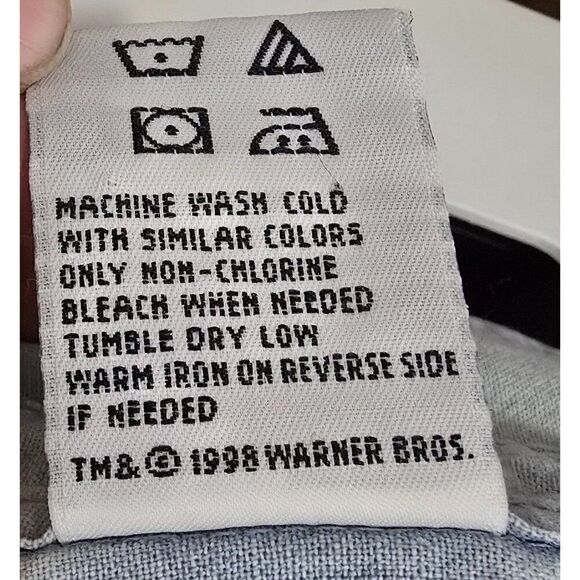 VTG Looney Tunes Embroidered Denim Shirt Featuring Bugs Bunny & Taz Characters - Picture 10 of 11